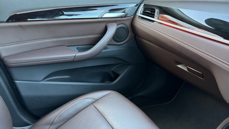 BMW X1 xDrive 20i xLine 5dr Step Auto Petrol Estate